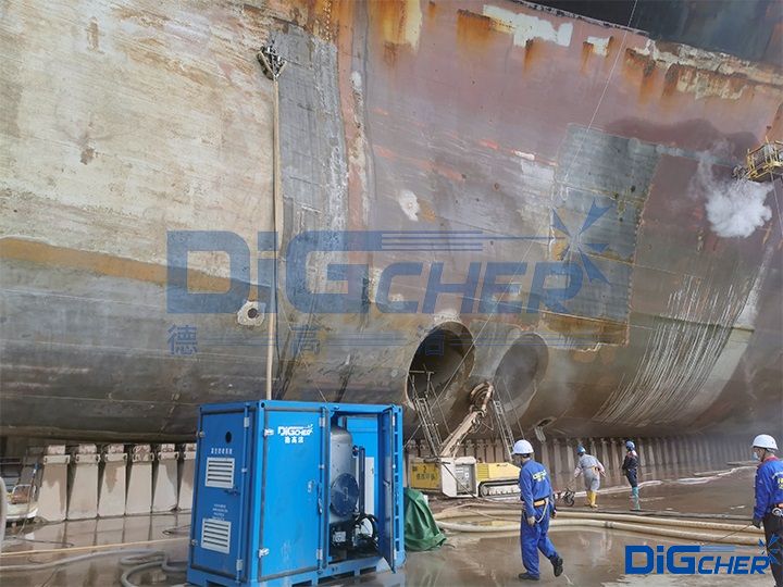 德高潔船舶爬壁除銹機器人