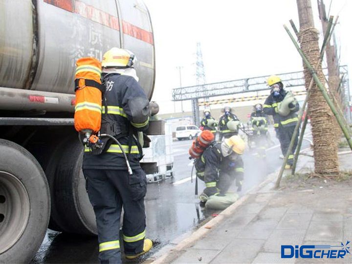 ����Ʒ��܇�¹��l�l(f��)